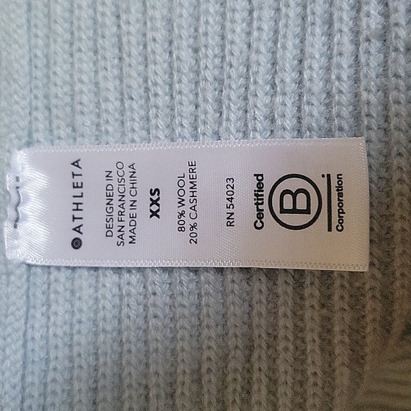 Athleta Aspen Wool Cashmere Turtleneck - Picture 5 of 8